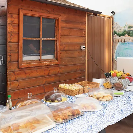 Hotel Antica Repubblica In Center At 100mt From The Sea