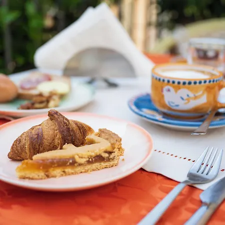 Hotel Antica Repubblica In Center At 100mt From The Sea